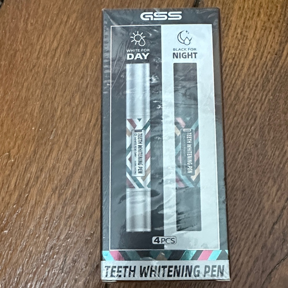Teeth Whitening Pen Set - White and Black